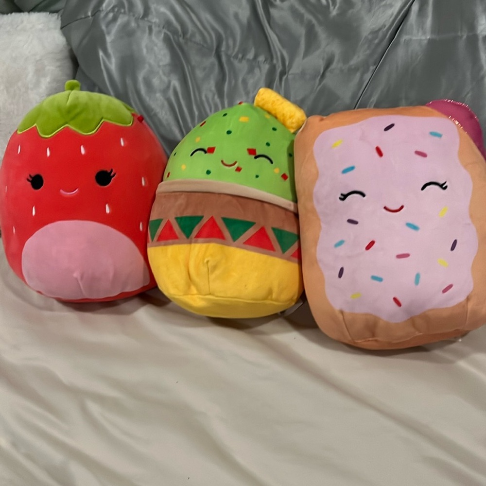 3 food squishmallows ☺️☺️